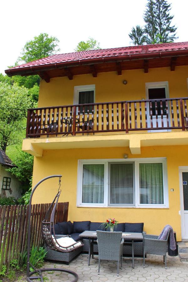 Casuta De Langa Padure Hotell Moeciu De Sus Exteriör bild