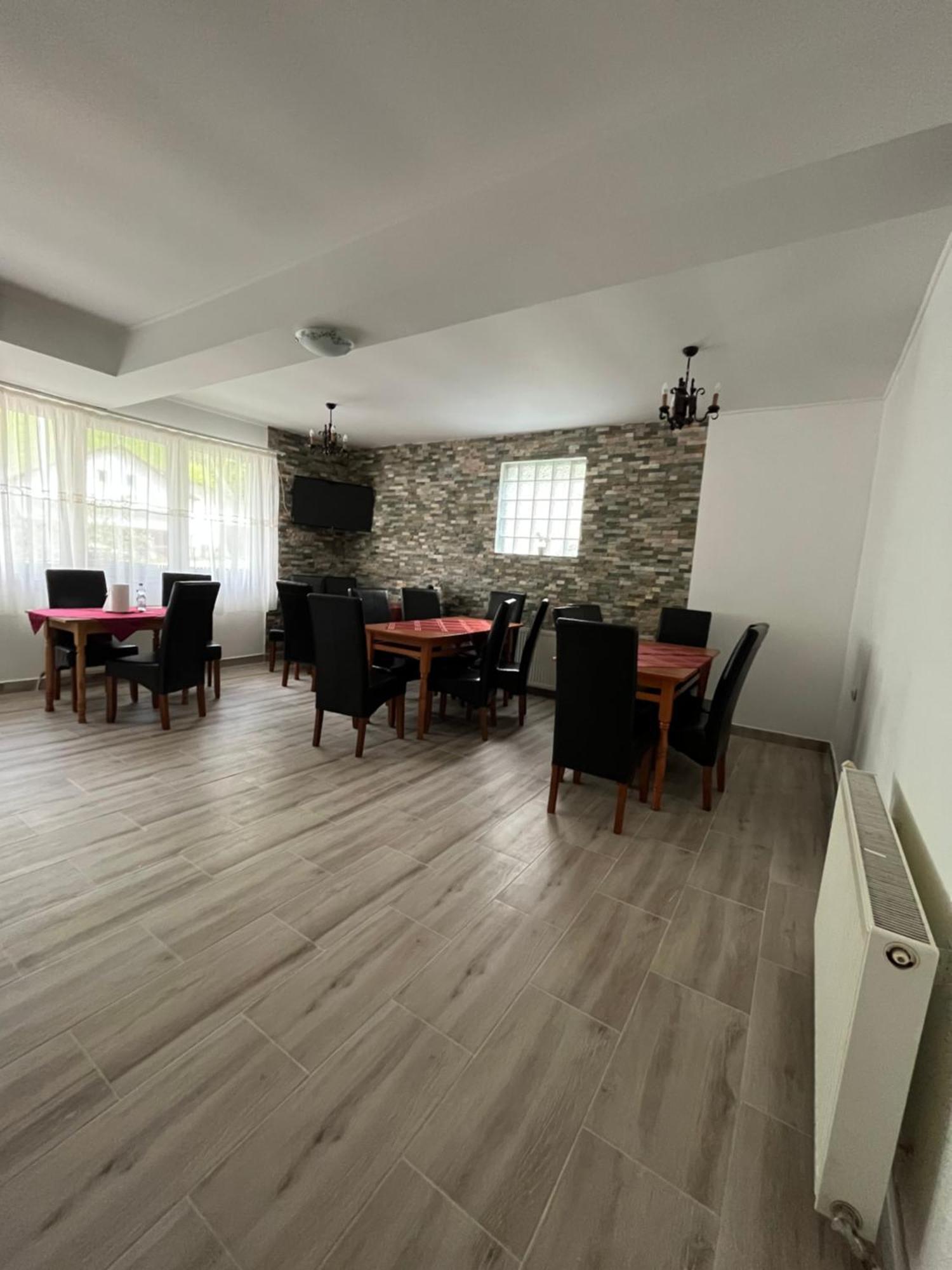 Casuta De Langa Padure Hotell Moeciu De Sus Exteriör bild