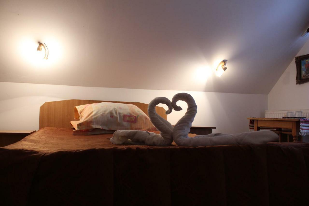 Casuta De Langa Padure Hotell Moeciu De Sus Exteriör bild