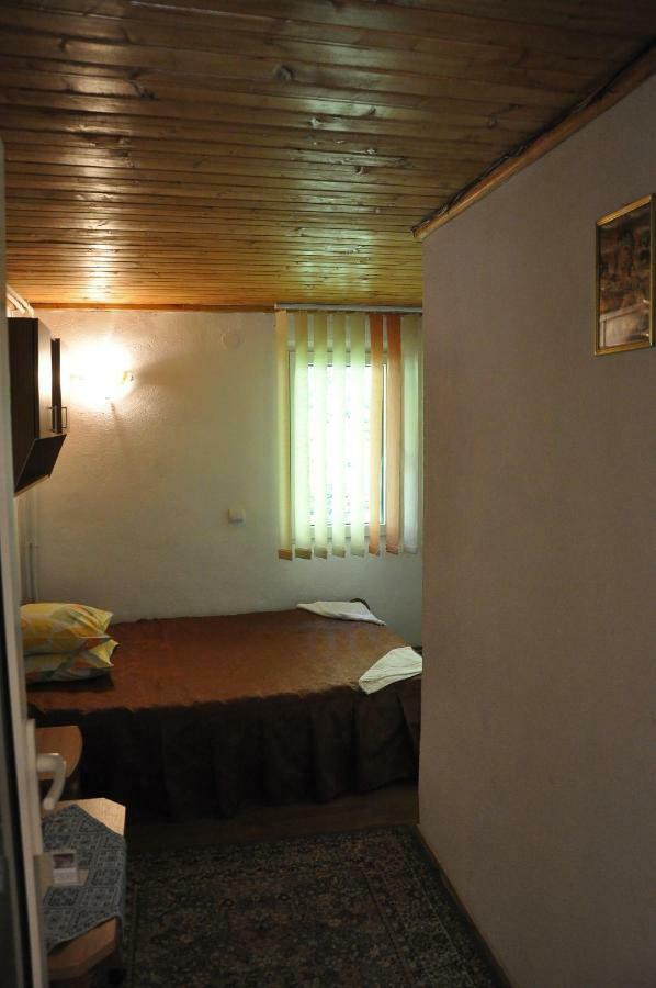 Casuta De Langa Padure Hotell Moeciu De Sus Exteriör bild