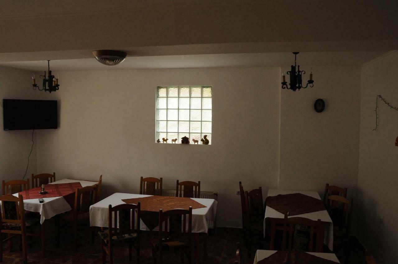 Casuta De Langa Padure Hotell Moeciu De Sus Exteriör bild